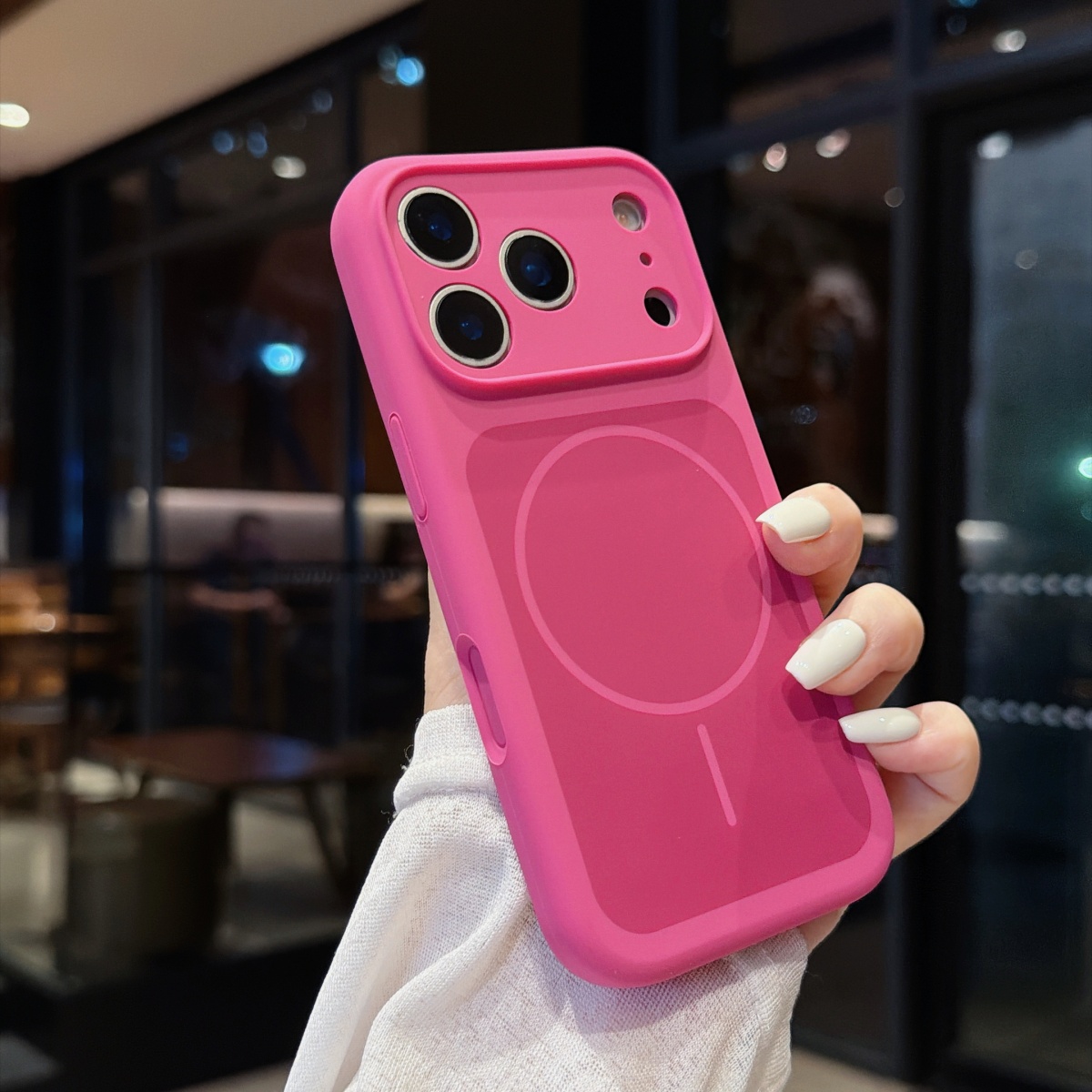 غطاء هاتف مغناطيسي جديد رسمي م - مراجعة Liquid Silicone Magnetic Phone Case وسعره